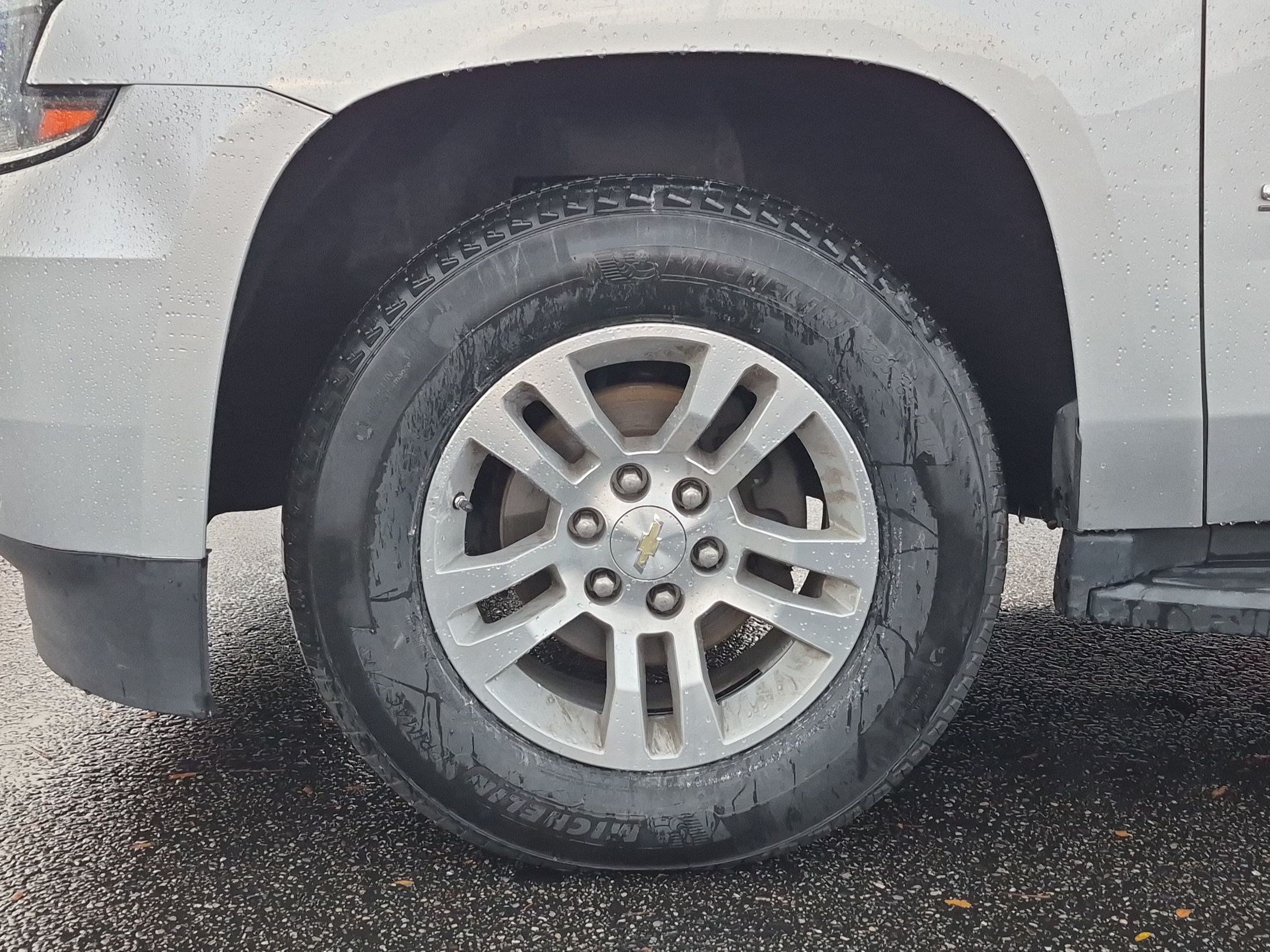Used 2019 Chevrolet Suburban LS w/ Max Trailering Package AWD/4WD image 13