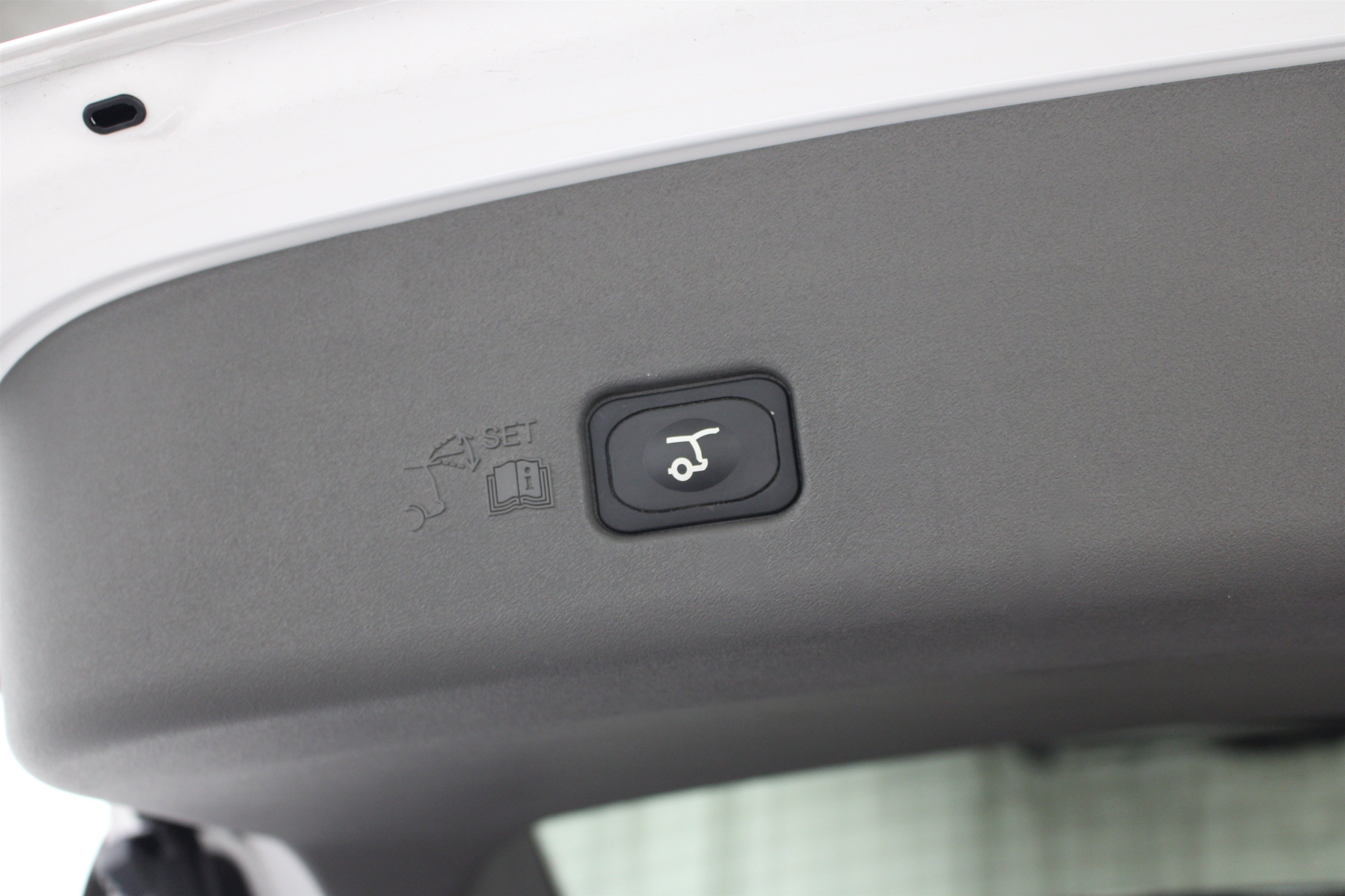 Used 2024 Lincoln Nautilus Reserve AWD/4WD image 24