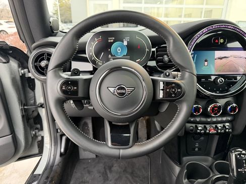 Certified 2023 MINI Cooper S image 19