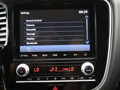 Used 2022 Mitsubishi Outlander SEL AWD/4WD image 30