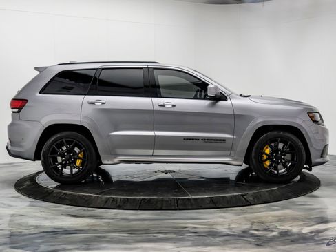 Used 2018 Jeep Grand Cherokee Trackhawk image 19