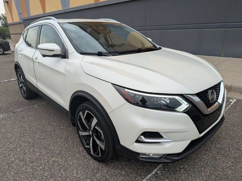 Used 2020 Nissan Rogue Sport SL w/ Premium Package AWD/4WD image 6