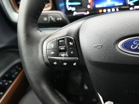 Used 2024 Ford Maverick Lariat image 17