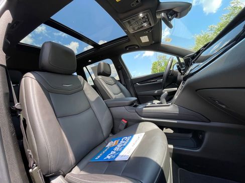Certified 2024 Cadillac XT6 Premium Luxury w/ LPO, Floor Liner Package AWD/4WD image 11