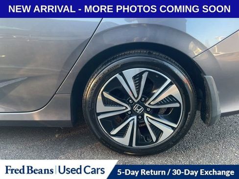 Used 2017 Honda Civic EX-L image 14