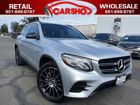 Used 2019 Mercedes-Benz GLC 350e 4MATIC image 1