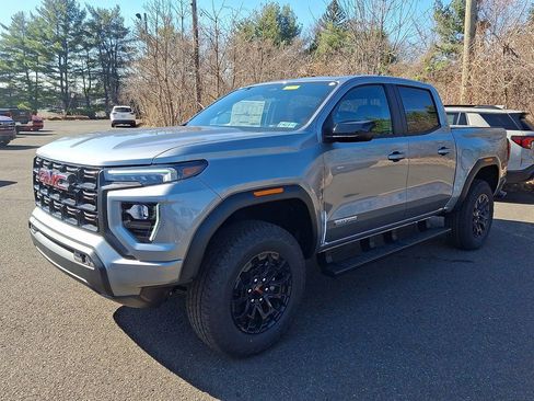 New 2026 GMC Canyon Elevation w/ Convenience Package image 2