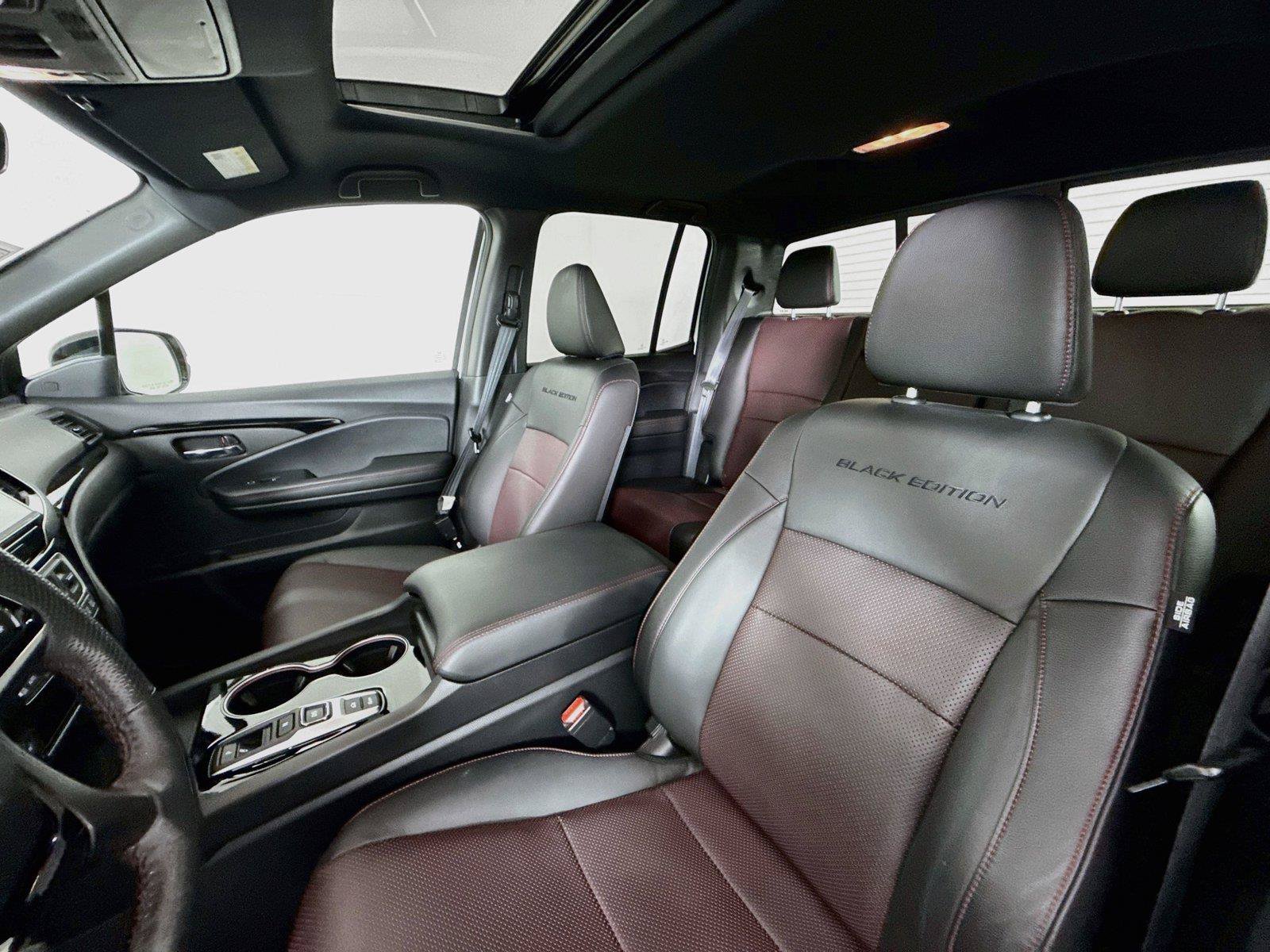 Used 2024 Honda Ridgeline Black Edition image 3