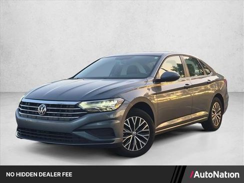 Used 2021 Volkswagen Jetta SE FWD image 1