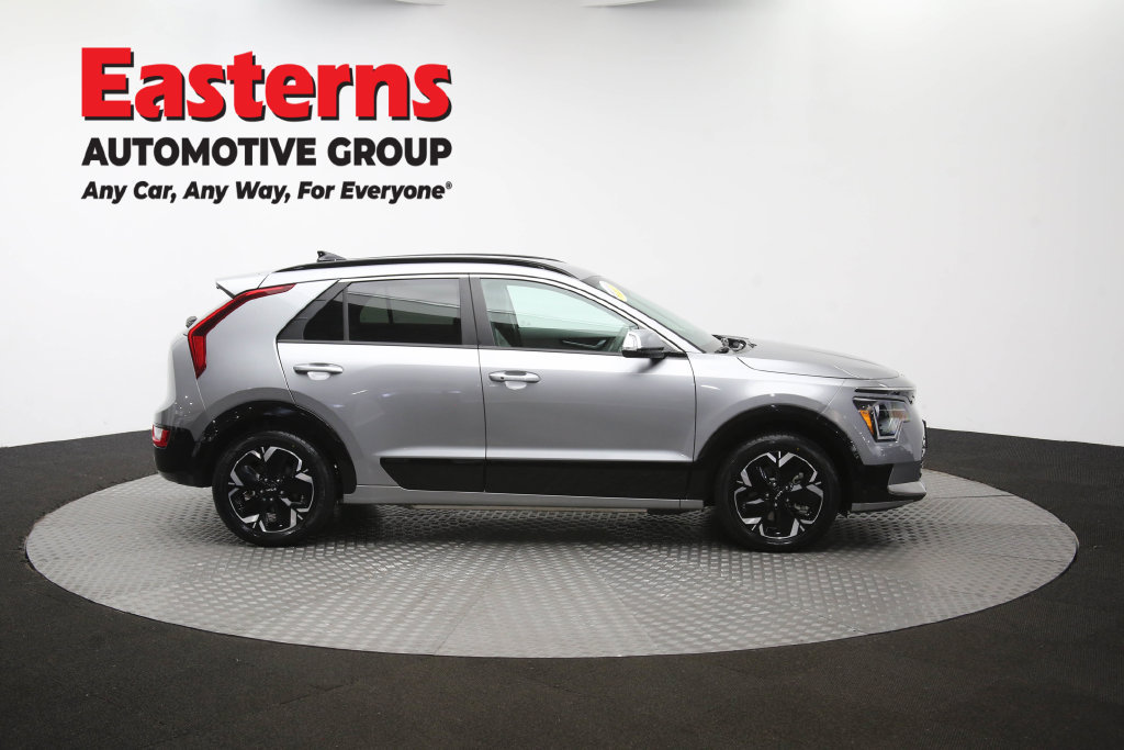 Used 2023 Kia Niro Wind FWD image 47