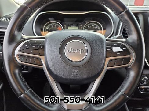 Used 2021 Jeep Cherokee Latitude Lux FWD image 28