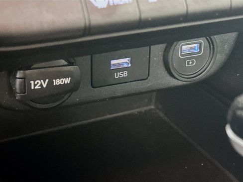 Used 2022 Hyundai Elantra SEL FWD image 21