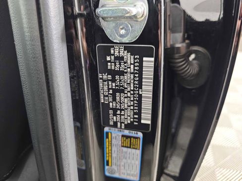 Used 2024 Kia Telluride SX w/ Towing Package image 73