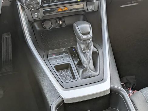 Used 2024 Toyota RAV4 XLE FWD image 14