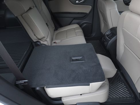 Used 2024 Chevrolet Blazer Premier w/ Driver Confidence II Package image 37