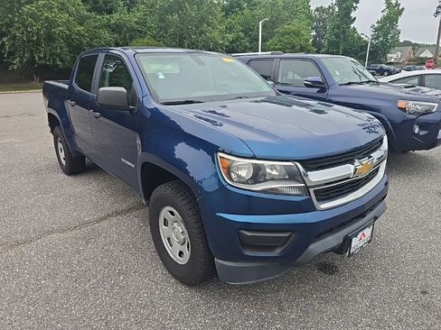 Used 2019 Chevrolet Colorado W/T w/ WT Convenience Package RWD image 3