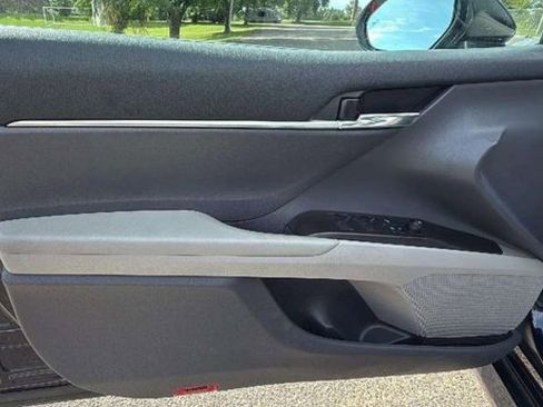 Used 2022 Toyota Camry LE w/ Cold Weather Package image 18