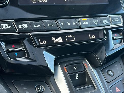 Used 2023 Honda Odyssey EX-L image 28