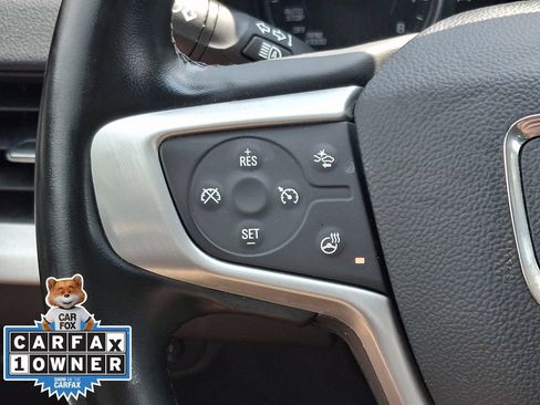 Used 2024 GMC Terrain SLT FWD image 21