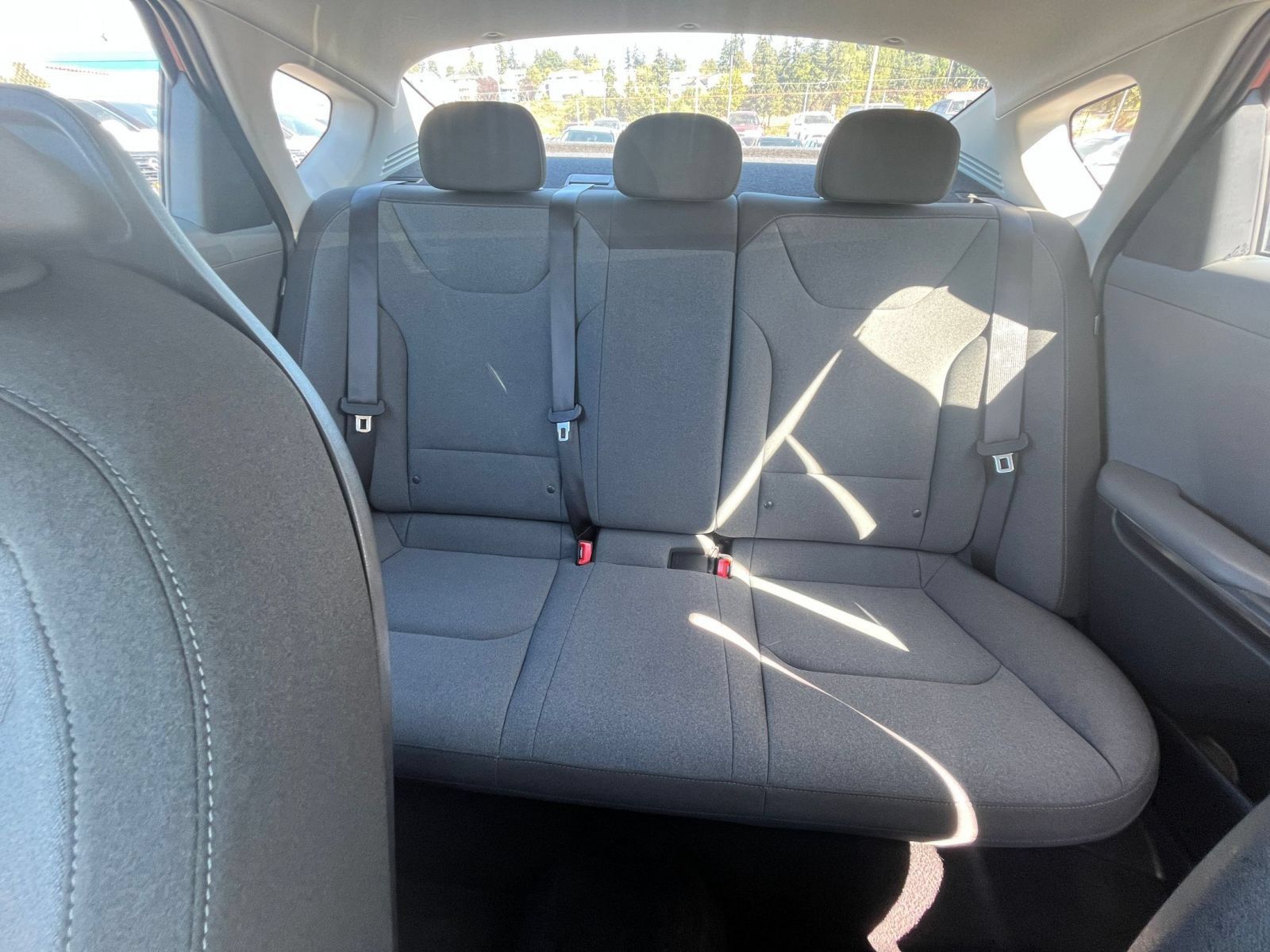 Used 2025 Kia K4 FWD image 38