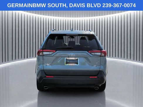 Used 2021 Toyota RAV4 XLE Premium FWD image 6