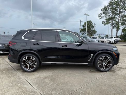Certified 2024 BMW X5 sDrive40i w/ Premium Package RWD image 6
