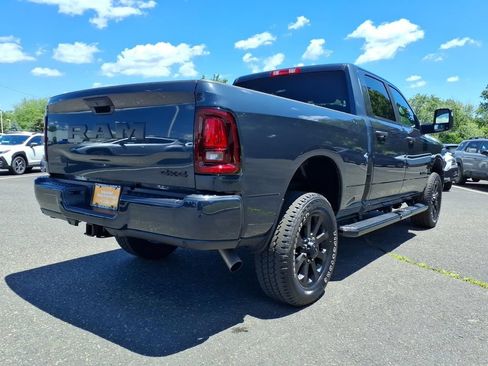 Certified 2025 RAM 2500 Big Horn AWD/4WD image 16