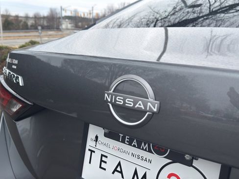 Used 2025 Nissan Sentra S image 13