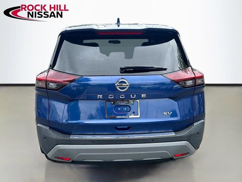 Used 2021 Nissan Rogue SV FWD image 6