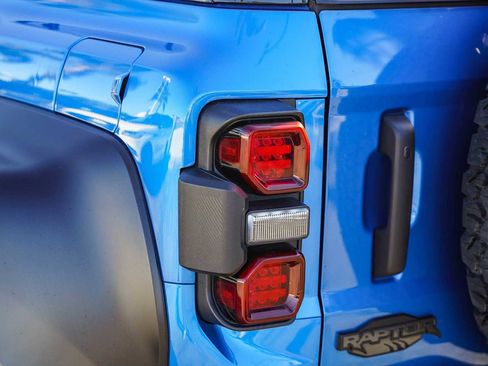 Used 2024 Ford Bronco Raptor image 7