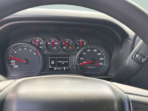 Used 2022 Chevrolet Silverado 1500 W/T w/ WT Value Package AWD/4WD image 15