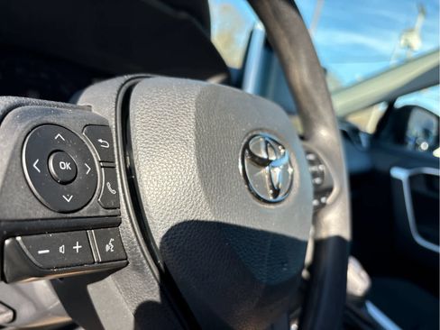 Used 2023 Toyota RAV4 LE image 10