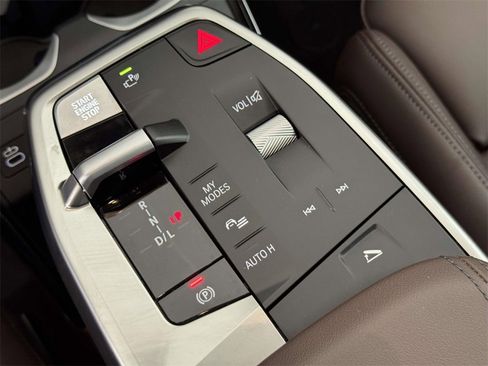 Used 2025 BMW X1 xDrive28i w/ Convenience Package image 30