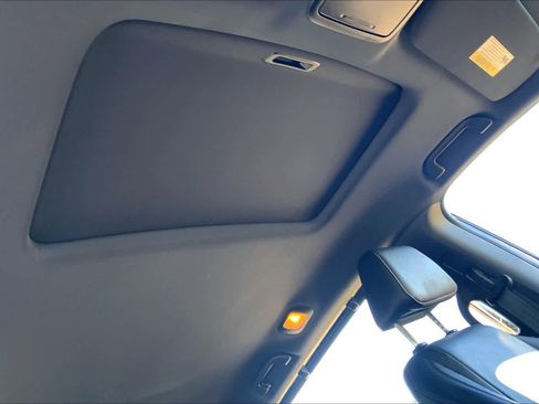 Used 2024 Honda Odyssey Sport image 13