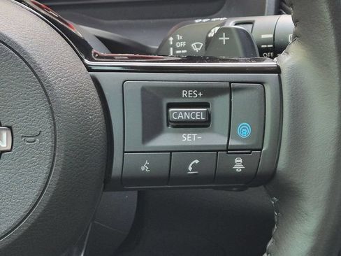 Used 2024 Nissan Rogue SL w/ SL Premium Package AWD/4WD image 18