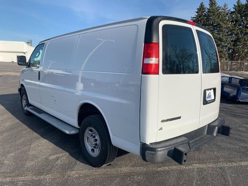 Used 2024 Chevrolet Express 2500 w/ Driver Convenience Package image 13