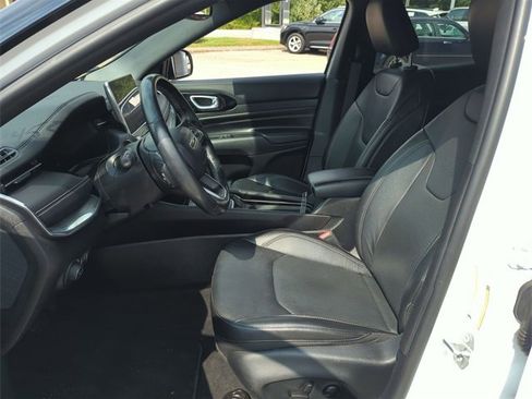 Used 2022 Jeep Compass High Altitude image 20