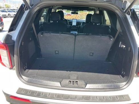 Used 2022 Ford Explorer ST w/ Equipment Group 401A AWD/4WD image 16