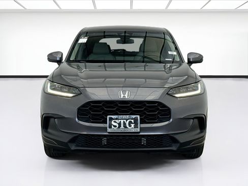 Used 2023 Honda HR-V LX image 2