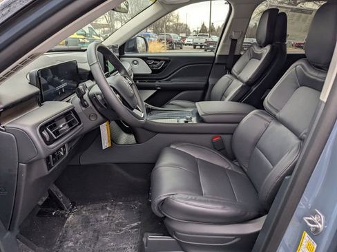 New 2026 Lincoln Aviator Reserve image 19