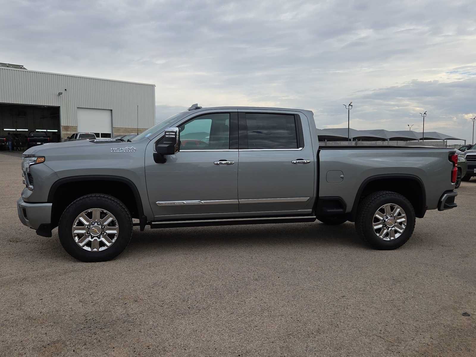 New 2026 Chevrolet Silverado 2500 High Country w/ Technology Package AWD/4WD image 5