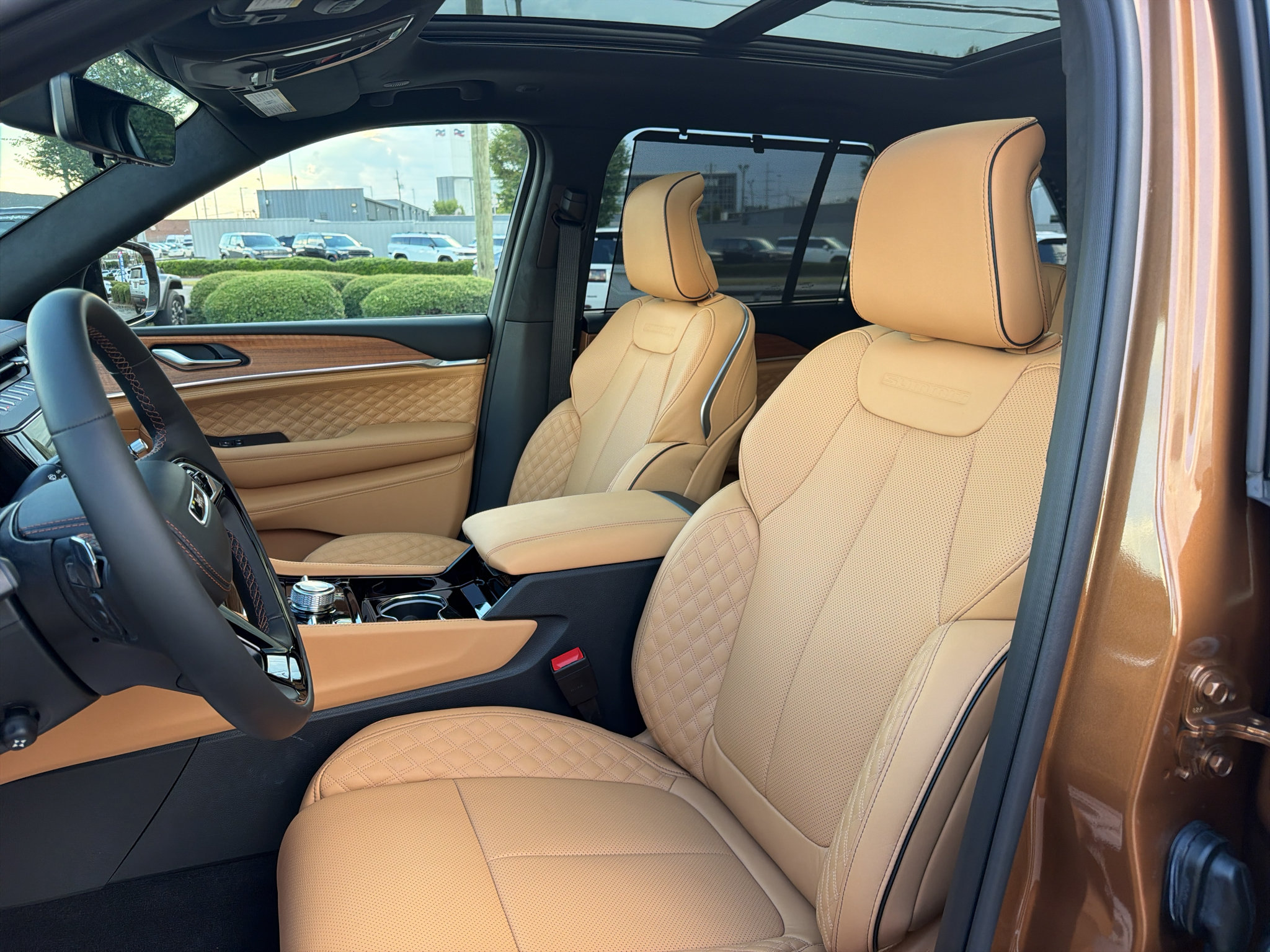 New 2027 Jeep Grand Cherokee Summit AWD/4WD image 25