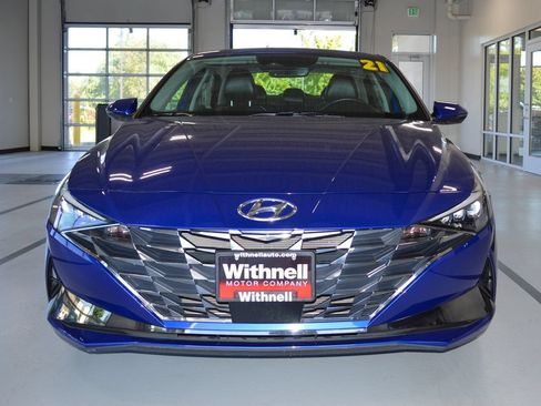 Used 2021 Hyundai Elantra Limited FWD image 2