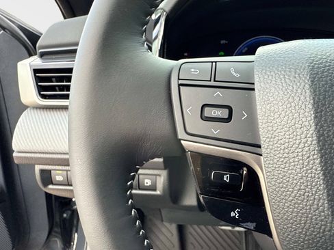New 2026 Toyota Camry SE FWD image 28