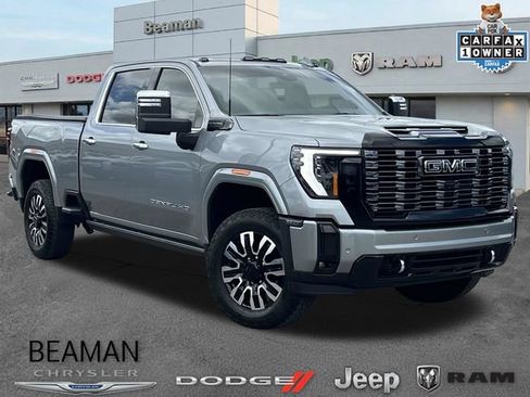 Used 2025 GMC Sierra 2500 Denali Ultimate w/ Max Trailering Package AWD/4WD image 1