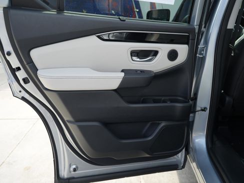 New 2026 Honda Pilot EX-L image 17