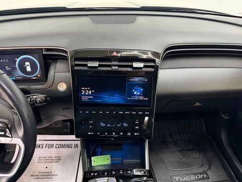 Used 2024 Hyundai Tucson Limited AWD/4WD image 24