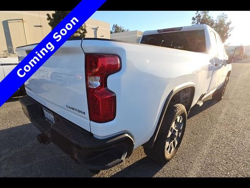 Used 2024 Chevrolet Silverado 2500 Custom w/ Custom Value Package image 16