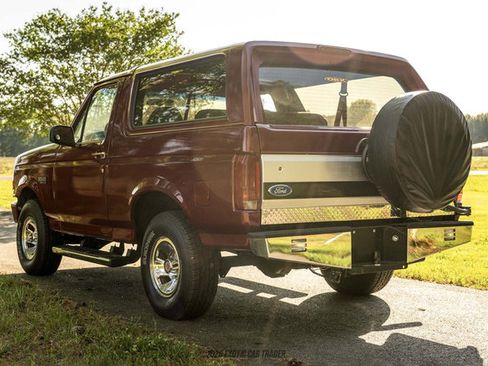 Used 1995 Ford Bronco XLT AWD/4WD image 4