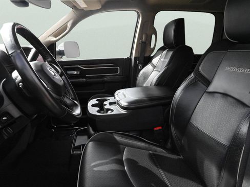 Certified 2022 RAM 2500 Laramie image 10